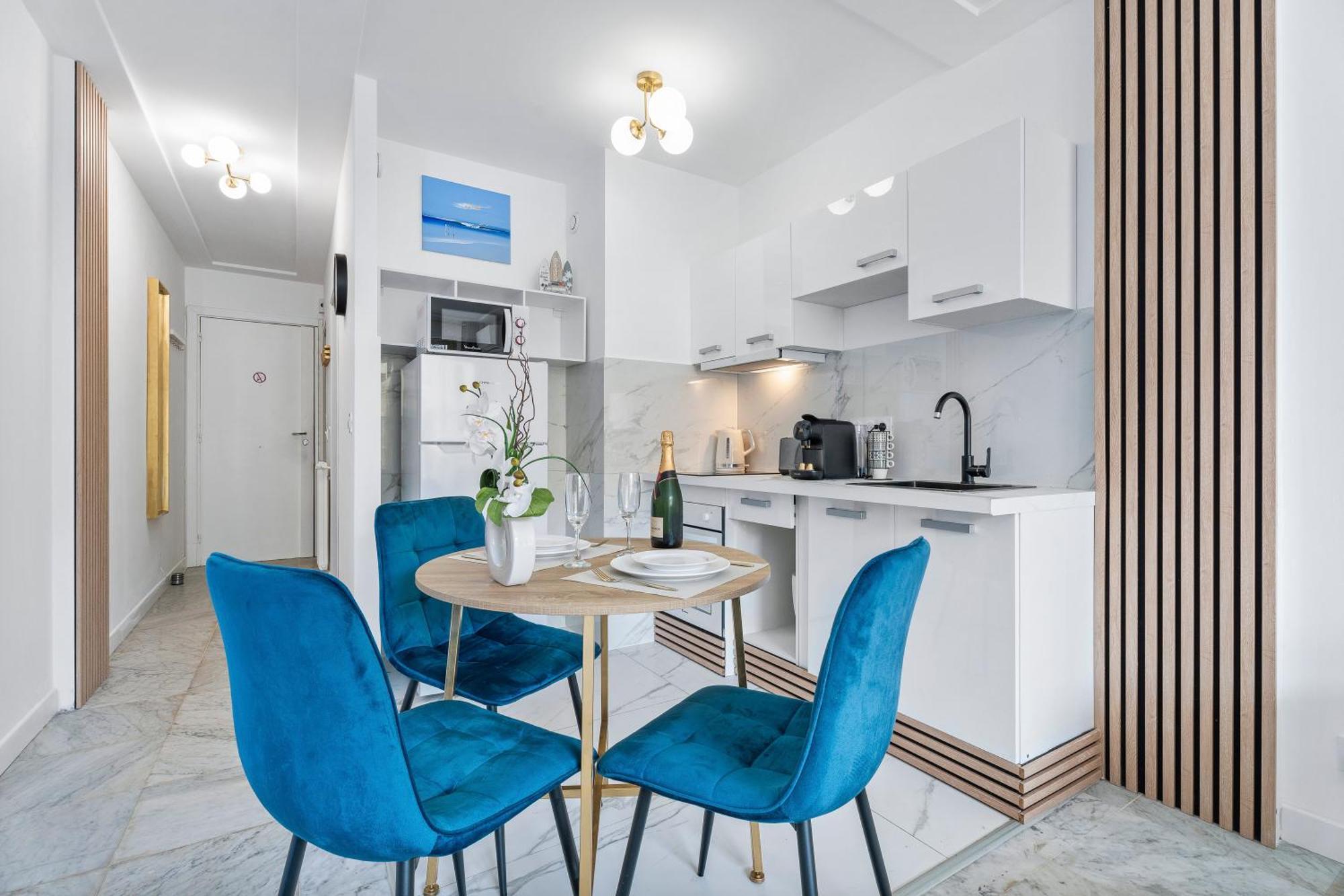 Elegant Avec Terrasse Proche Tramway Appartement Nice